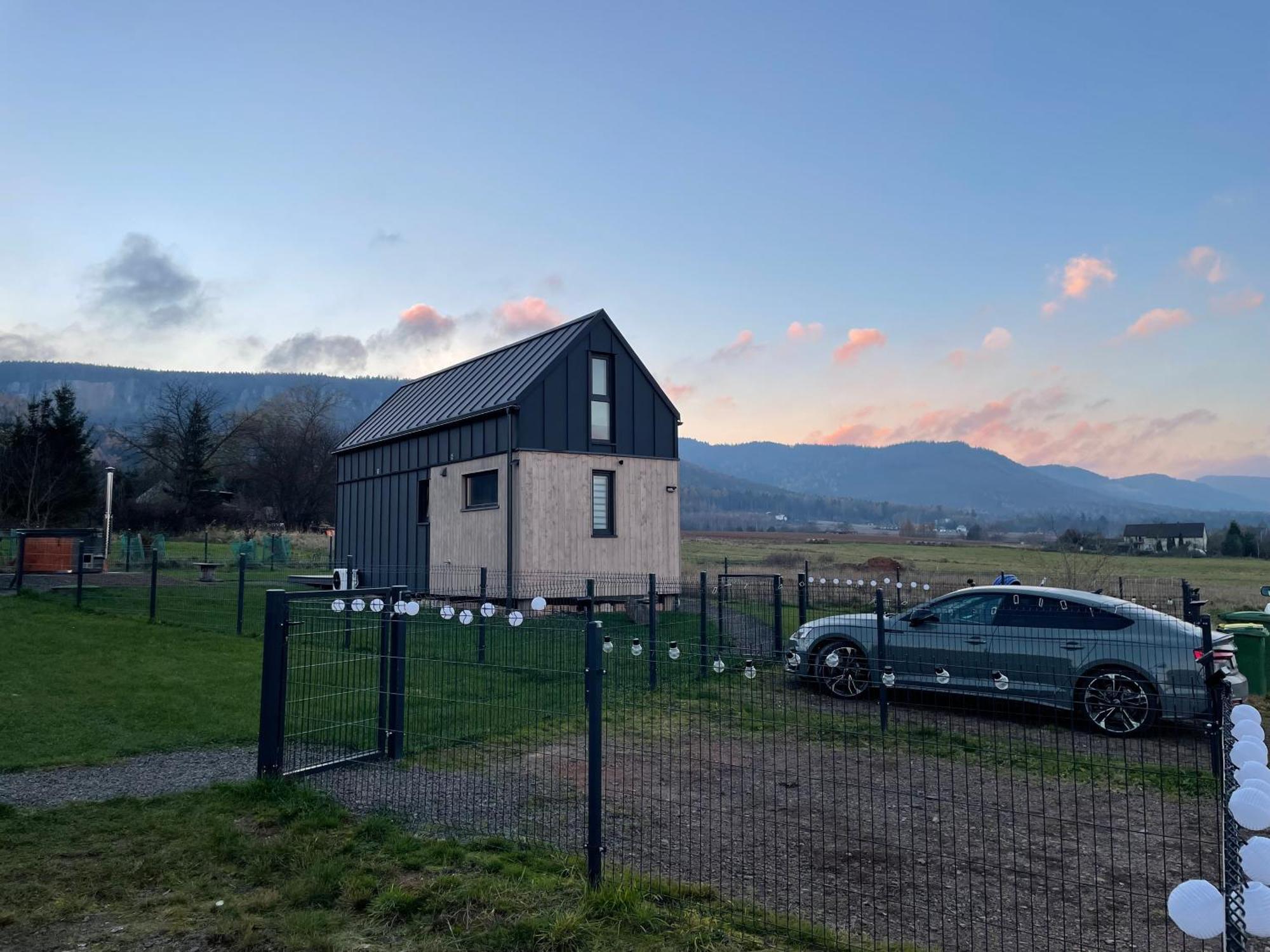 Ostoja Radkow Caloroczny Domek Z Balia Exterior foto